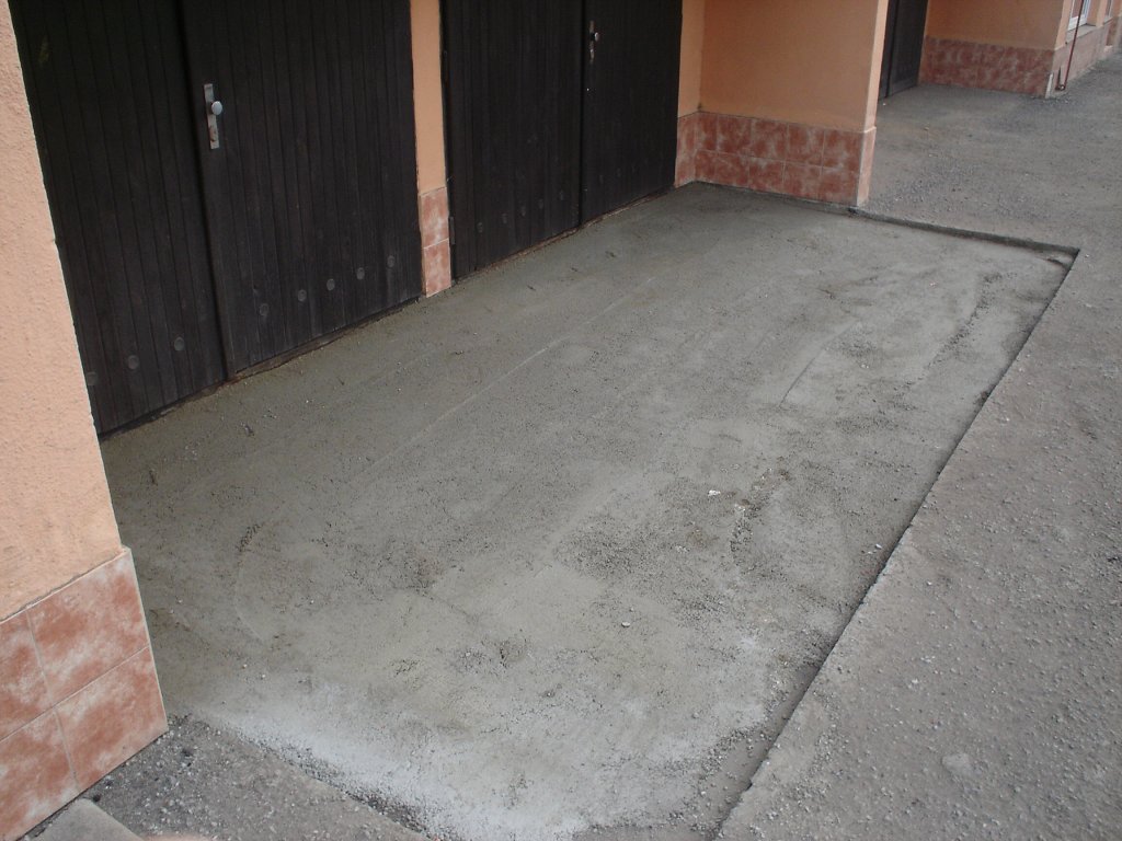 img00019.jpg