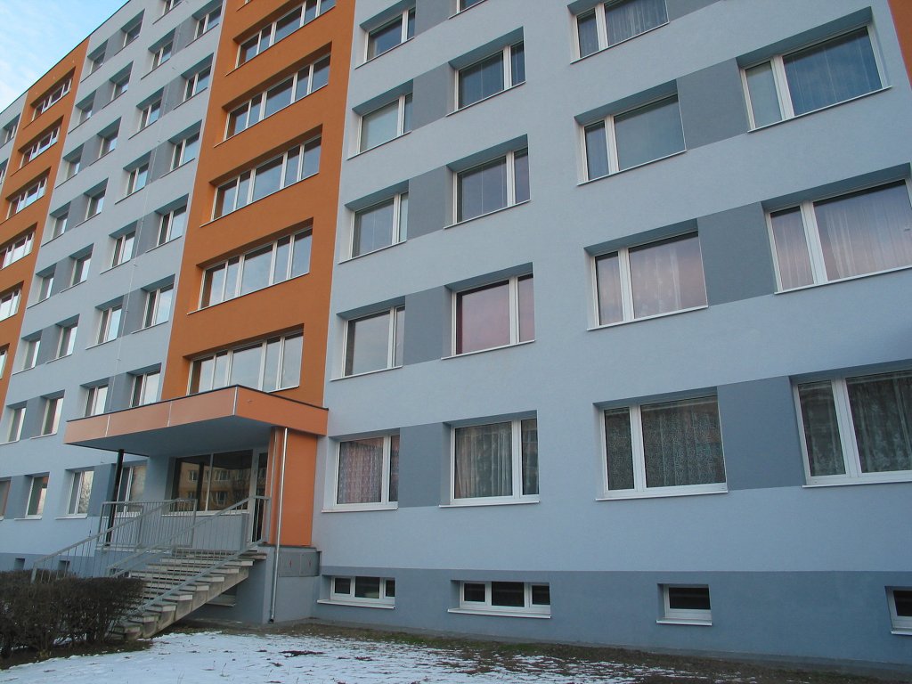 img00002.jpg