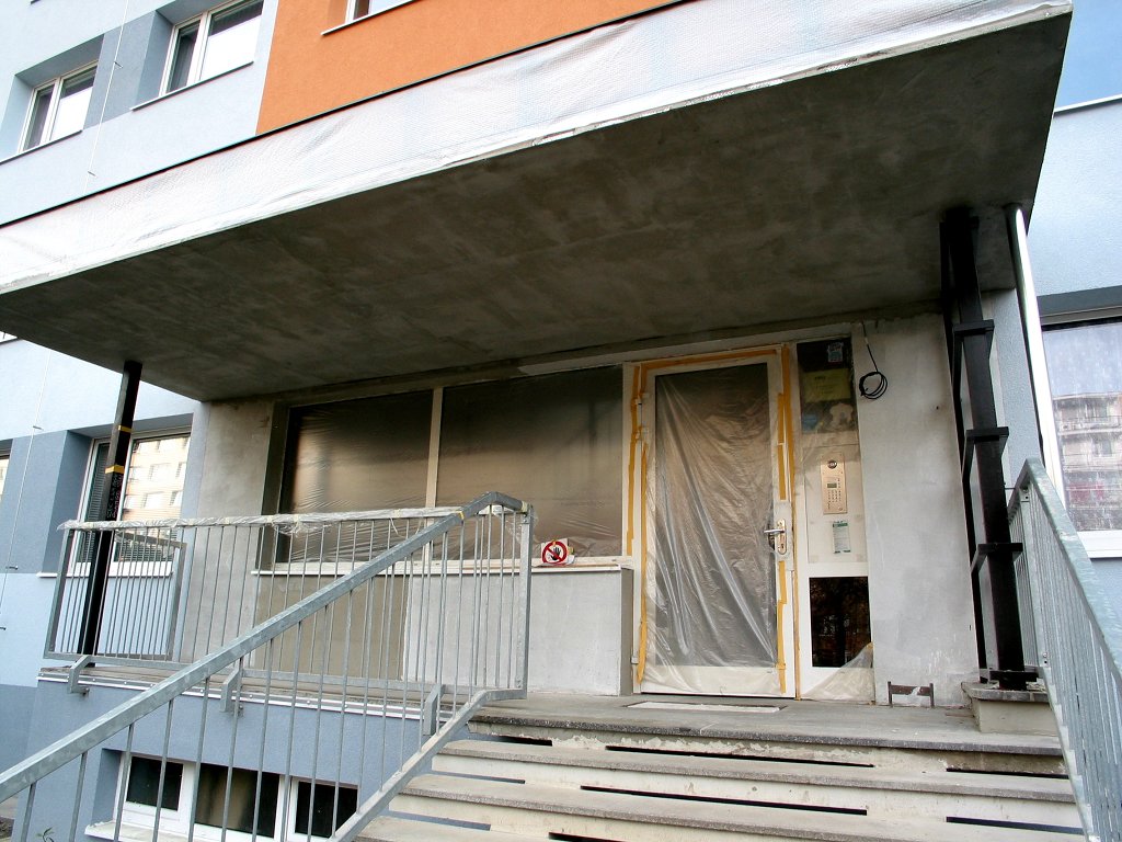 img00015.jpg